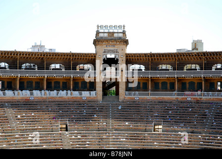 Verlassene Tribüne im Coliseu Balear, Plaza Praca de Toros, Stierkampfarena von 1929, Palma De Mallorca, Mallorca, Balearen Stockfoto