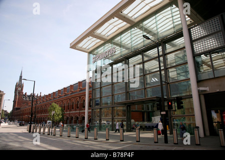 Allgemeine Ansicht GV von St. Pancras International Bahnhof in London England UK Stockfoto