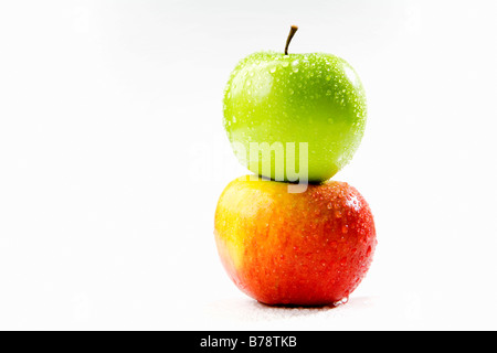 Gestapelte Äpfel, close-up Stockfoto