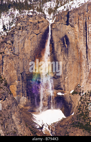 Yosemite Falls aus Taft Point im Winter Yosemite National Park in Kalifornien Stockfoto