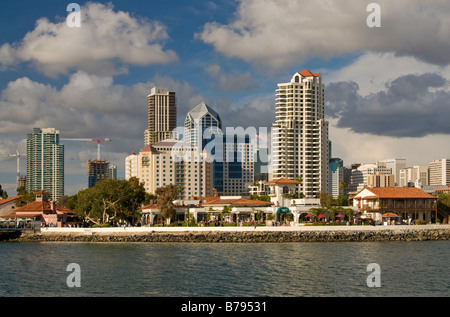 San Diego Downtown Embarcadero vom Ausflugsboot auf Bucht von San Diego Kalifornien USA Stockfoto