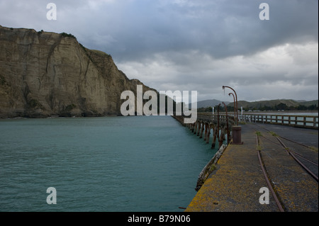 Tolaga Bay - der längste (660m)-Pier in Neuseeland Stockfoto