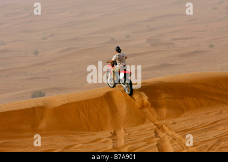 Motorrad, Wüstensafari, Dubai, Vereinigte Arabische Emirate, Naher Osten Stockfoto