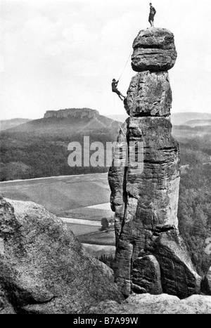 Historisches Foto, Bergsteiger, Sächsische Schweiz, Sachsen, Deutschland, ca. 1930 Stockfoto