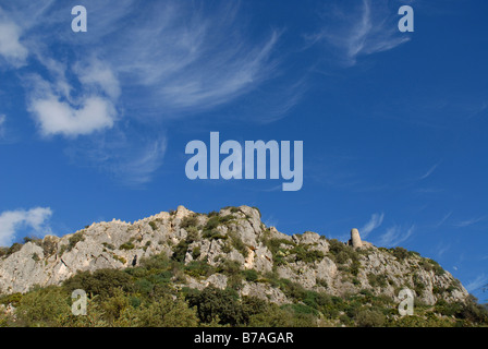 Blick auf 12C maurische Burg, Vall de Gallinera, Marina Alta, Provinz Alicante, Comunidad Valenciana, Spanien Stockfoto