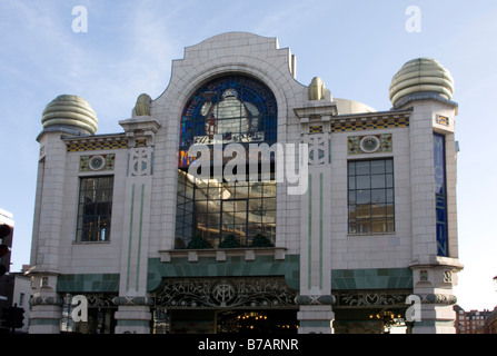 Michelin House bei 81 Fulham Road, Chelsea, London England Großbritannien Stockfoto