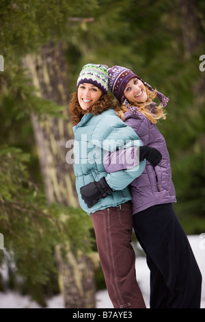 Porträt der Frau in Winterkleidung, Regierung Camp, Oregon, USA Stockfoto