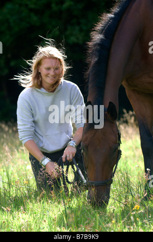 Porträt eines Mädchens und Pferd Stockfoto