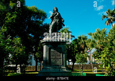 LA RÉUNION-STATUE VON MAHÉ DE LA BOURBONNAIS IN SAINT-DENIS Stockfoto