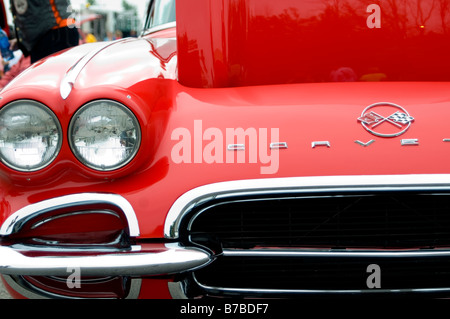 1950er Jahre Corvette auf dem Display an der Kreuzung Auto Jahresausstellung Stockfoto