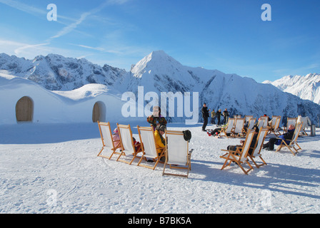 Die White Lounge Café-bar Ahorn Berge Mayrhofen Österreich Stockfoto