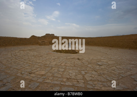 Zoroastiran Türme des Schweigens oder Dakhmeh in Yazd, Iran Stockfoto