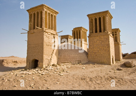 WINDCATCHER über eine Zisterne in Yazd, Iran Stockfoto