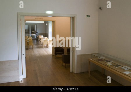 Saal im Museum of Modern Art der Serralves Foundation in Porto, Portugal Stockfoto