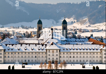 Benediktinerkloster in Einsiedeln im Kanton Schwyz Schweiz. Größter Wallfahrtsort des Landes Stockfoto