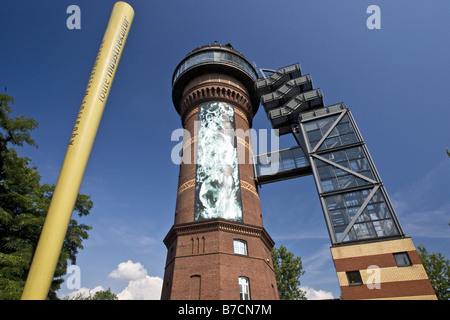 Aquarius Wassermuseum mit dem Zeichen der "Route der Industriekultur, Deutschland, Nordrhein-Westfalen, Mülheim A. d. R Stockfoto