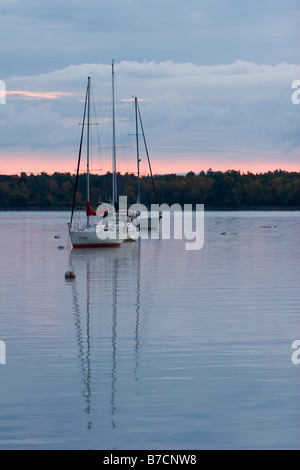 Schiffe im Lake Champlain in Upstate New York, 6. Oktober 2008 Stockfoto