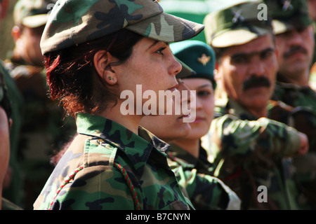 Peshmerga Kämpfer in Baracken, Irak, Irakisch-Kurdistan als Sulaimaniyya, Sulaimaniyya, Sulaymaniyah Stockfoto