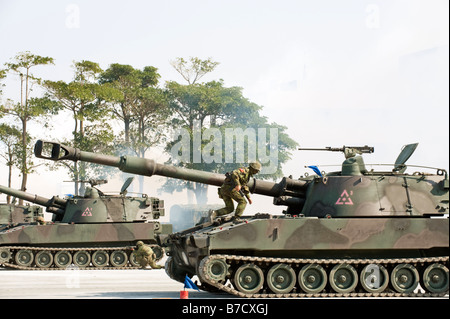 M109A2 SP 155mm Haubitzen bei militärischen Übungen beim 58. Artillerie-Befehl, Taichung, Taiwan Stockfoto