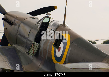 Britische Weltkrieg zwei Jagdflugzeug Hawker Hurricane in Biggin hill Air Messe Juni 2008 Stockfoto