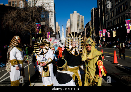 Die berühmte Mummers Parade auf der Broad Street in Philadelphia Stockfoto