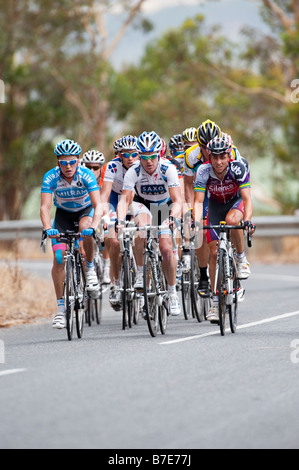 Führen Fahrer wie lance Armstrong auf die Firstking der Bergetappe 4 der Tour nach unten unter 2009 Stockfoto