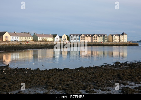 neue Wohnungen in der Stadt Killyleagh neben Strangford Lough, County Down, Nordirland, Vereinigtes Königreich Stockfoto