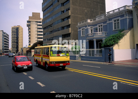 Minivan, minivan Service, Bus, Bus, Colectivo, Miraflores, Lima, Lima, Peru, Südamerika Stockfoto