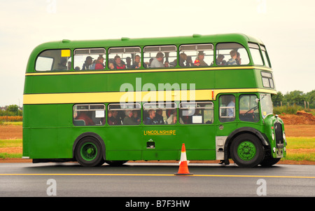 Vintage grün Doppeldecker-bus Stockfoto