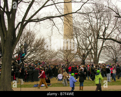 Menschenmenge versammelte sich in Washington DC für die Amtseinführung von Barack Obama, erste schwarze amerikanische Präsident. Stockfoto