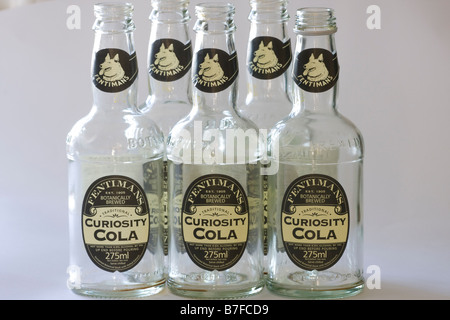 Fentimans Curiosity Cola leere Flaschen Stockfoto