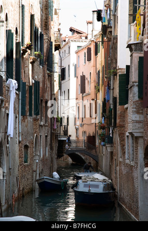 Kanal in Venedig Stockfoto