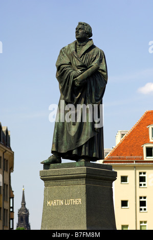 Denkmal für Martin Luther in der Nähe von Frauenkirche, Frauenkirche, in Neumarkt Viertel, Dresden, Sachsen, Deutschland Stockfoto