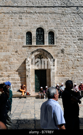 Tor und Eingang der koptischen Kapelle des Heiligen St. Michael-Kirche des Heiligen Sepulchre Jerusalem Israel Stockfoto