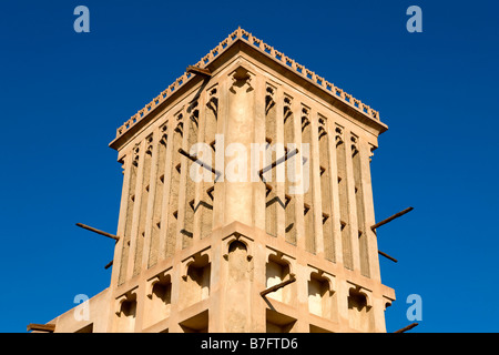 restaurierte Windturm in Bastakiya in Dubai UAE Stockfoto