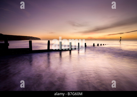 Sonnenaufgang über Sandown Bay, Isle Of Wight Stockfoto