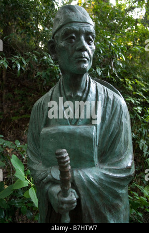 Eine Statue von Matsuo Basho am Chusonji Tempel, Hiraizumi, Japan 28. August 2008. Stockfoto