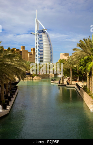 Burj Al Arab  Luxury All-Suite-Hotel an der Küste von Dubai Stockfoto