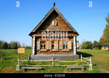 Traditionelle 19. Jahrhundert Russisches Haus das Museum der Holzarchitektur in Susdal, Russland Stockfoto