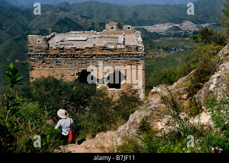 Peking, CHINA, Denkmäler „Simatai-Sektion“ der „Chinesischen Mauer“ „Berglandschaft“ mit antiken Ruinen, landschaftlicher Kulturtag in china Stockfoto