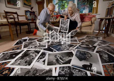 Der Veteranen Picture Post Fotografen Gnade und Thurston Hopkins Stockfoto