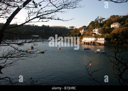 Newton Ferrers / Noss Mayo auf dem Fluss Yealm in South Devon an einen leuchtenden Herbsttag Stockfoto