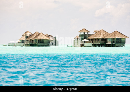 Wasser-Bungalows in den Malediven Stockfoto
