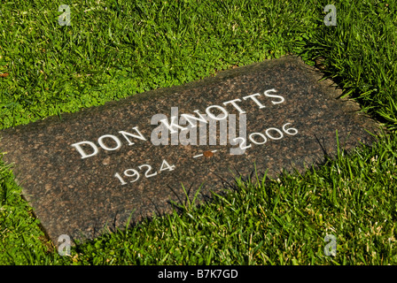 Don Knotts Schauspieler Hollywood Celebrity Graves Westwood Memorial Park Los Angeles CA Friedhof Leichenhalle letzte Ruhestätte Stockfoto