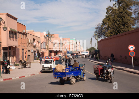 Marrakesch Marokko Nordafrika typische Straßenszene in der Medina Stockfoto