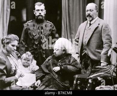 Königin VICTORIA und Albert Edward Prince Of Wales auf Balmoral Castle von Tsar Nicholas besucht werden - siehe Beschreibung unten Stockfoto