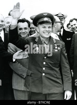 YURI GAGARIN russische Luftwaffenpilot und der erste Mensch im Weltall am 12. April 1961 gesehen hier bei seinem Besuch in London dieses Jahr Stockfoto