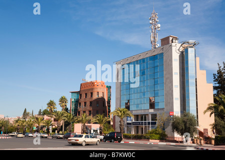 Marrakesch Marokko Nordafrika BMCE Bank in modernen Glas fronted aufbauend auf Avenue Mohammed VI Stockfoto