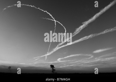 Rauch wabert nach einem israelischen Luftangriff auf Positionen in Hammas Im nördlichen Gazastreifen Stockfoto