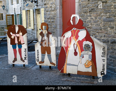 Charakter steht in der unteren Altstadt in Old Quebec zum Weltkulturerbe in Quebec Kanada Stockfoto